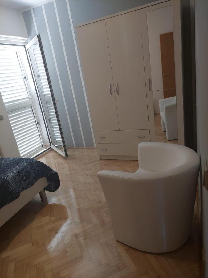 Apartments "Jope I Toni" Biograd Na Moru Zewnętrze zdjęcie