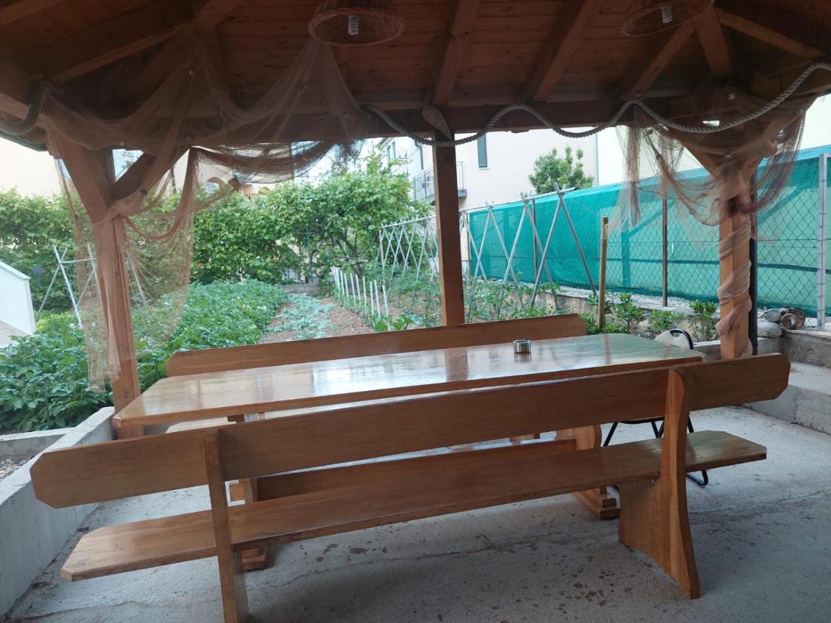 Apartments "Jope I Toni" Biograd Na Moru Zewnętrze zdjęcie